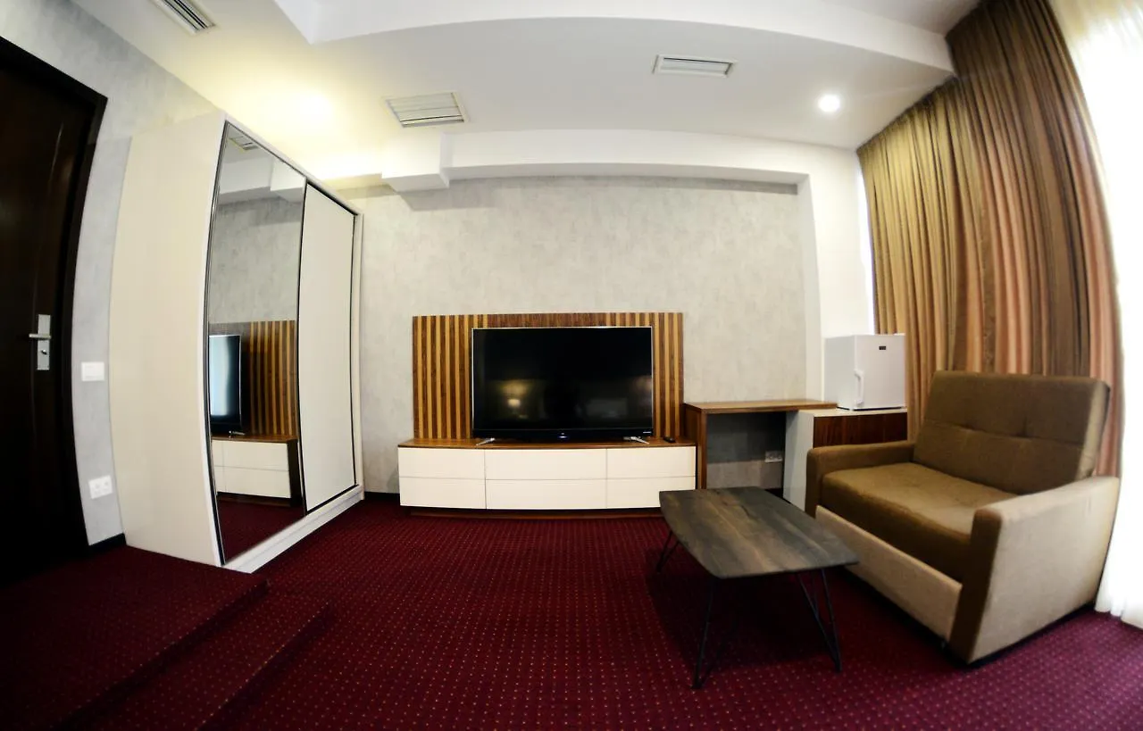 ***  Hotel Nice Room & Guinness Pub Brasserie Georgia